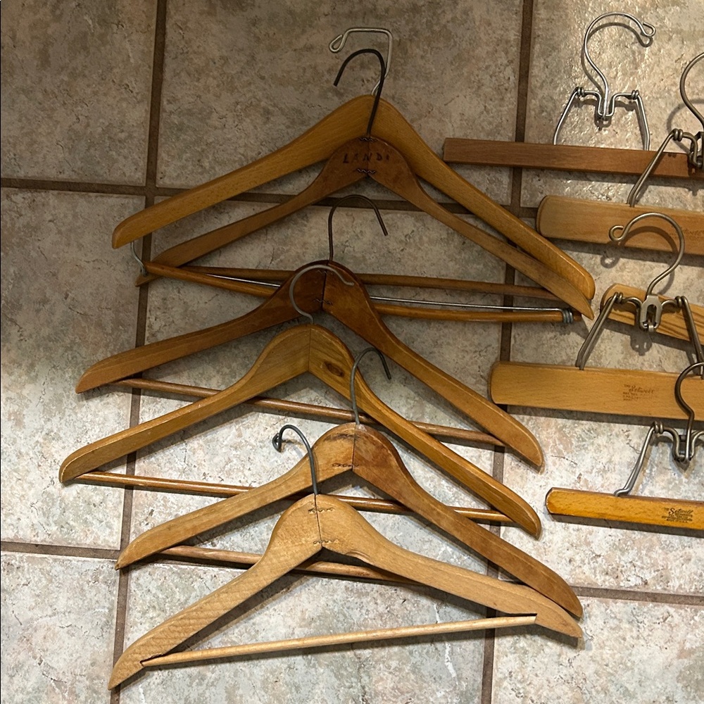 Vintage Wooden Hanger Set 11 - Picture 3 of 3